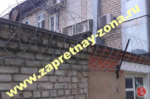 Колючая проволока Егоза  . Монтаж , продажа.