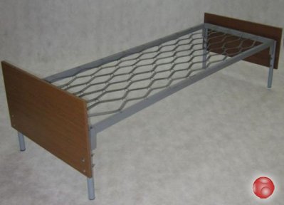 Металлические двухъярусные кровати со спинками и боковушками